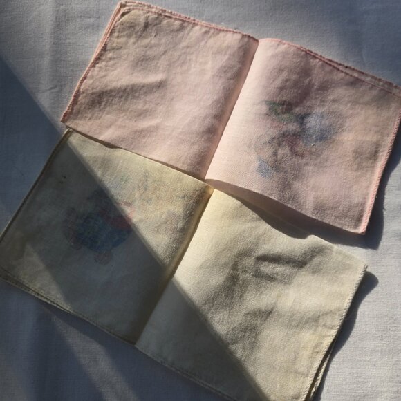 2 Vintage Child Handkerchiefs Rabbit and Owl - Picture 4 of 5